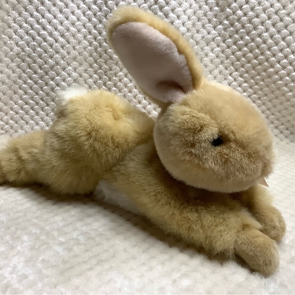 WAL-MART Plush Light Tan Laying Down Bunny Rabbit Stuffed Animal w Carrot on Ear - Picture 7 of 14